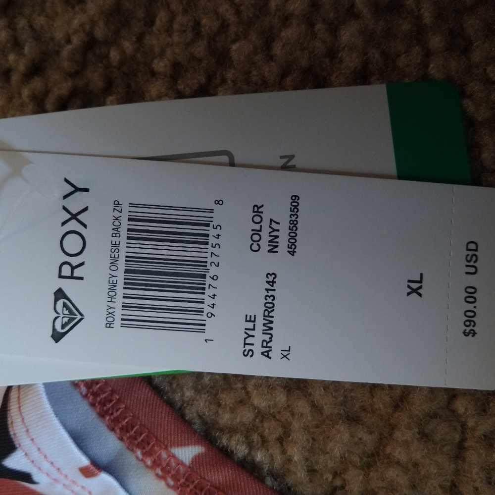 Roxy long sleeve swimsuit/ springsuit
